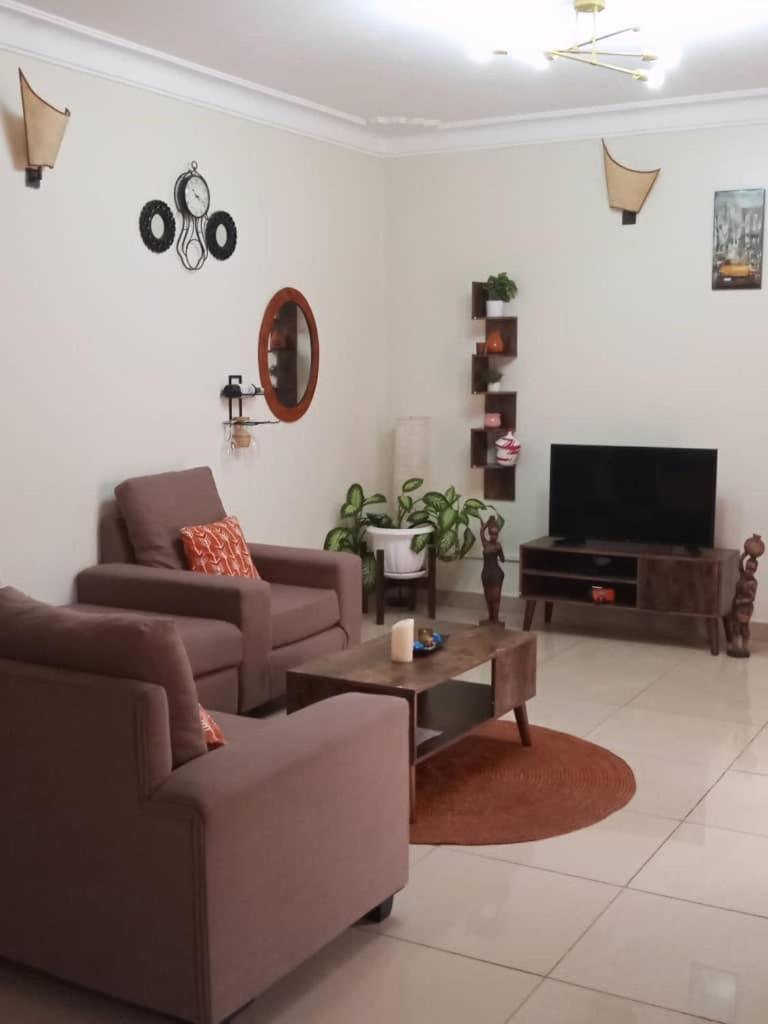 The Abode Apartments Lake View & Breakfast Suite Near Beach Entebbe Luaran gambar