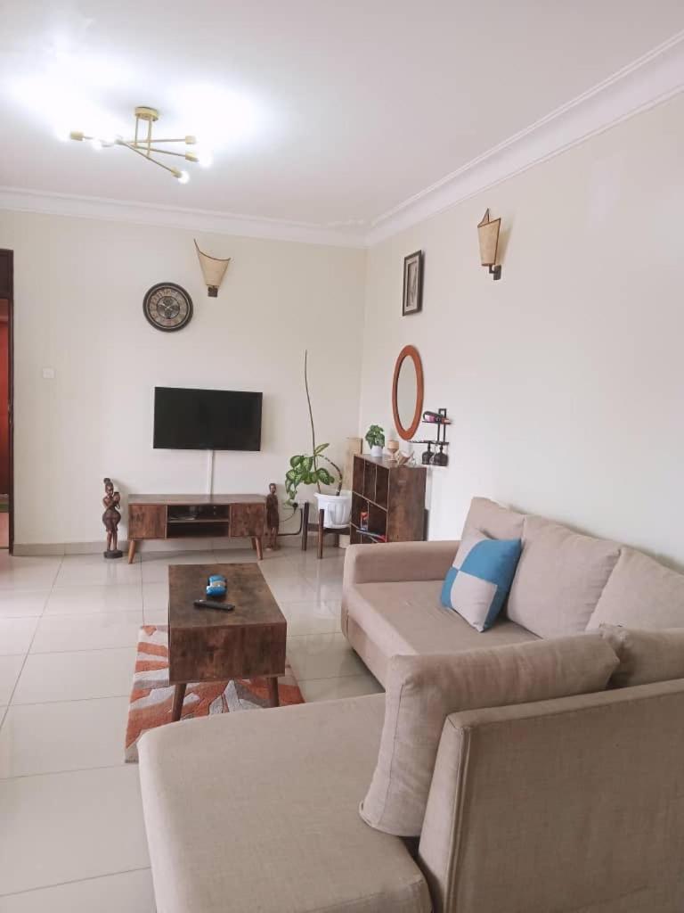 The Abode Apartments Lake View & Breakfast Suite Near Beach Entebbe Luaran gambar